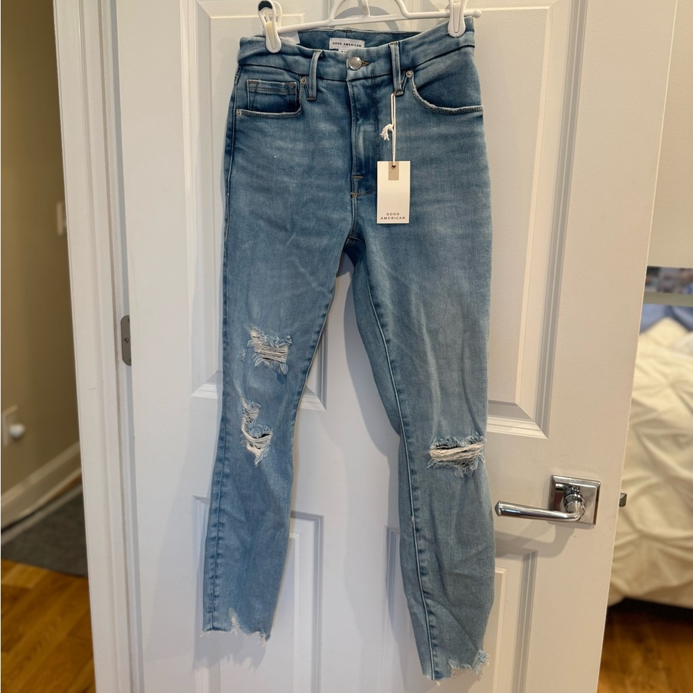 NWT Good American Good Legs Women's Light Blue Distressed Jeans